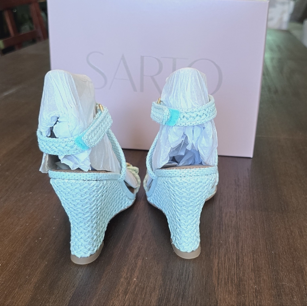 Franco Sarto Frita Wedge Sandal - Picture 11 of 12